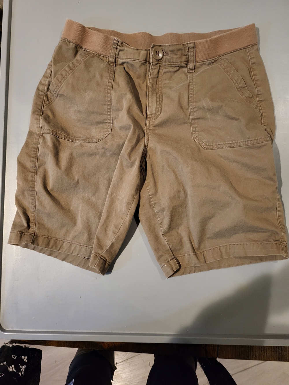 Karen Scott Size 12 Khaki Bermuda Shorts Stretch Waist